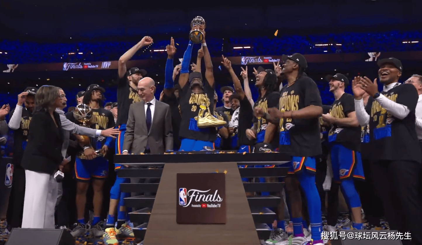 包含NBA球员斩获新赛季最佳,展现出色技术的词条 包含NBA球员斩获新赛季最佳,展现出色技术的词条